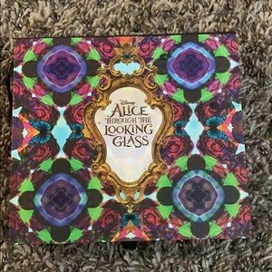 Urban Decay Alice Through the Looking Glass